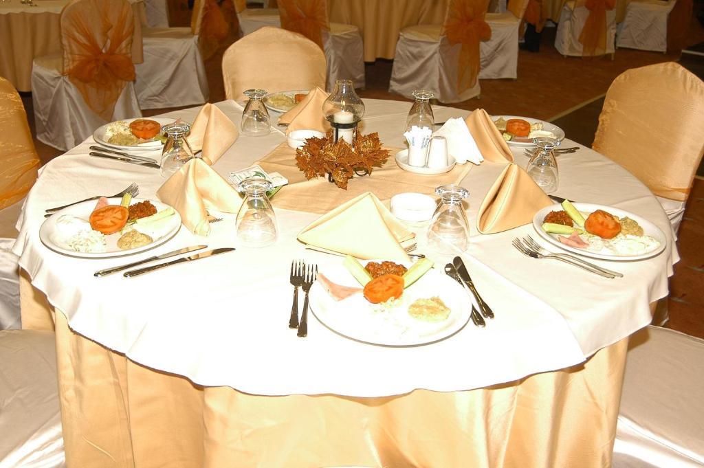 Palmcity Hotel Akhisar מראה חיצוני תמונה